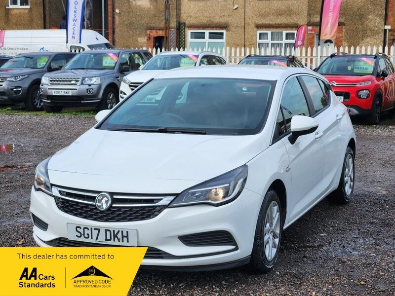 Used Vauxhall Astra 2017 for sale - 77040557: Photo 3