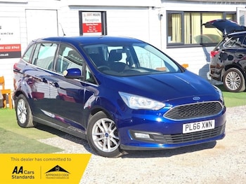 Used Ford Grand C-Max 2016 for sale - 79471582: Photo
