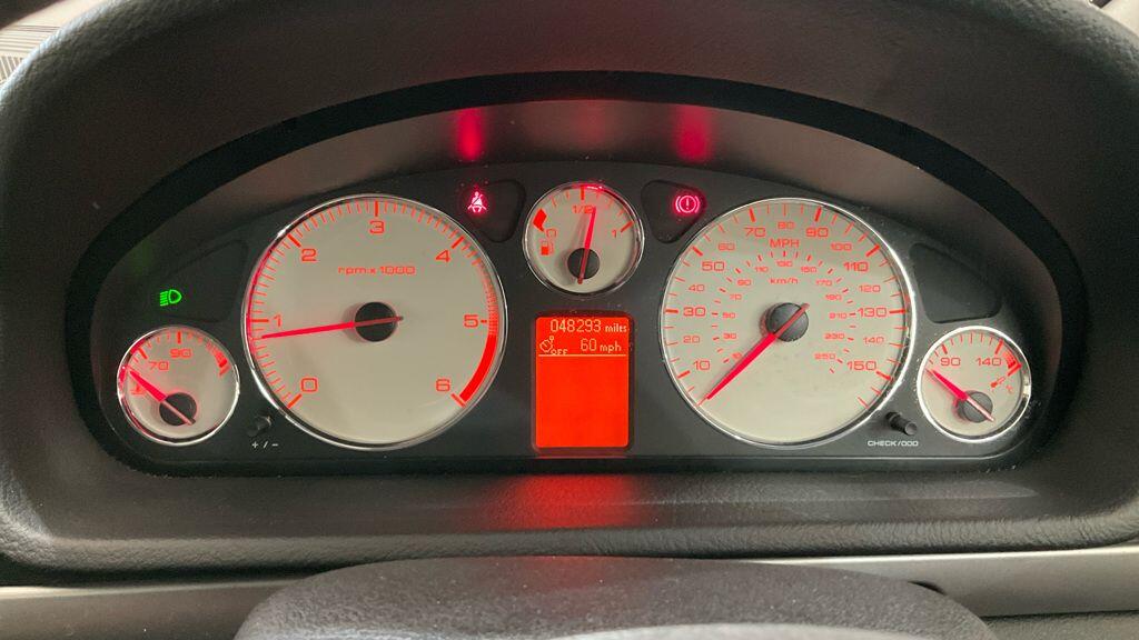 Used Peugeot 407 2010 for sale - 77400413: Photo 11