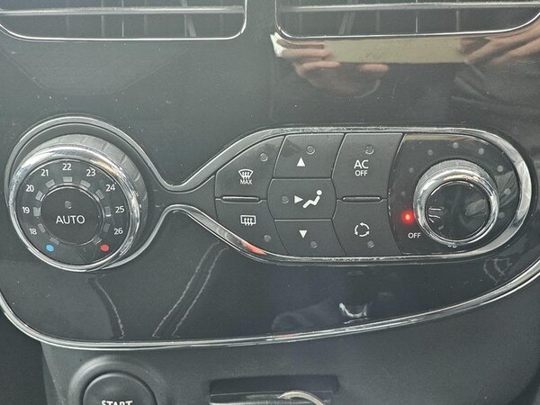 Used Renault Clio 2014 for sale - 73685166: Photo 21