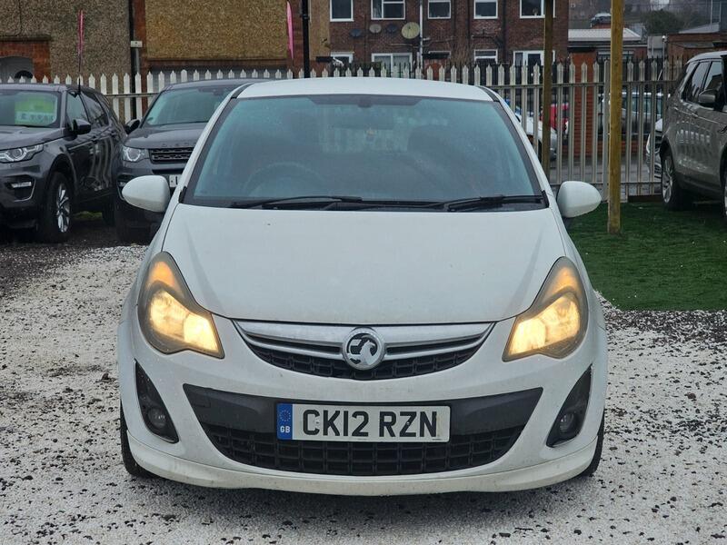 Used Vauxhall Corsa 2012 for sale - 77320909: Photo 2
