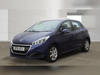 Used Peugeot 208 2016 for sale - 78763102: Photo