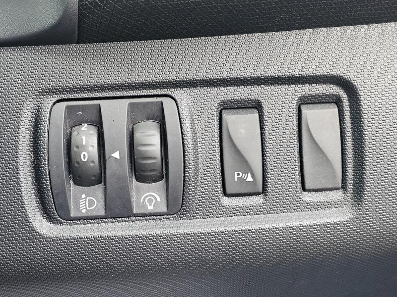 Used Renault Clio 2014 for sale - 77305150: Photo 19