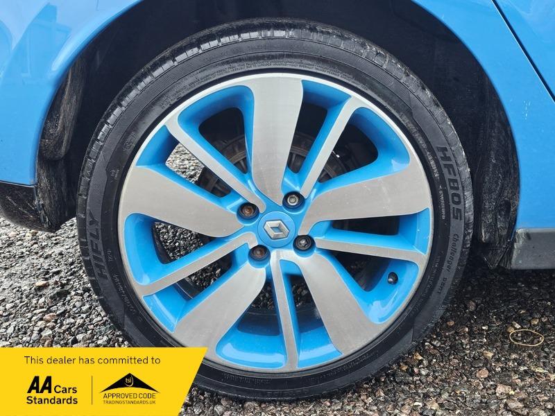 Used Renault Clio 2014 for sale - 77305150: Photo 3