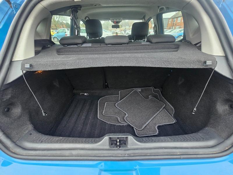 Used Renault Clio 2014 for sale - 77305150: Photo 33