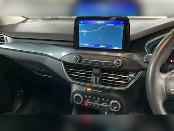 Used Ford Focus 2020 for sale - 76965076: Photo