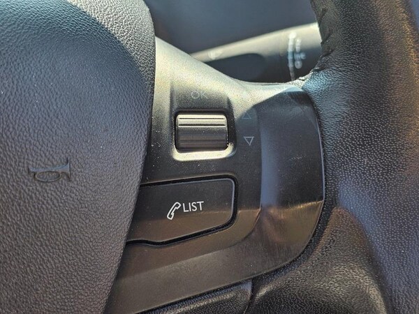 Used Peugeot 208 2015 for sale - 74978907: Photo 31