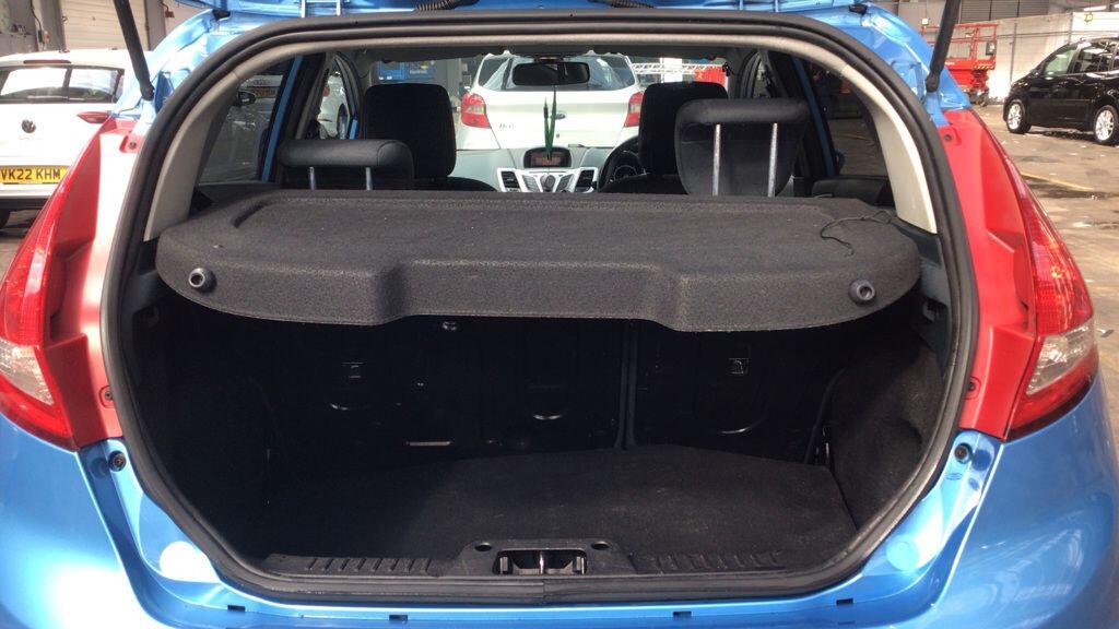 Used Ford Fiesta 2010 for sale - 78019426: Photo 9