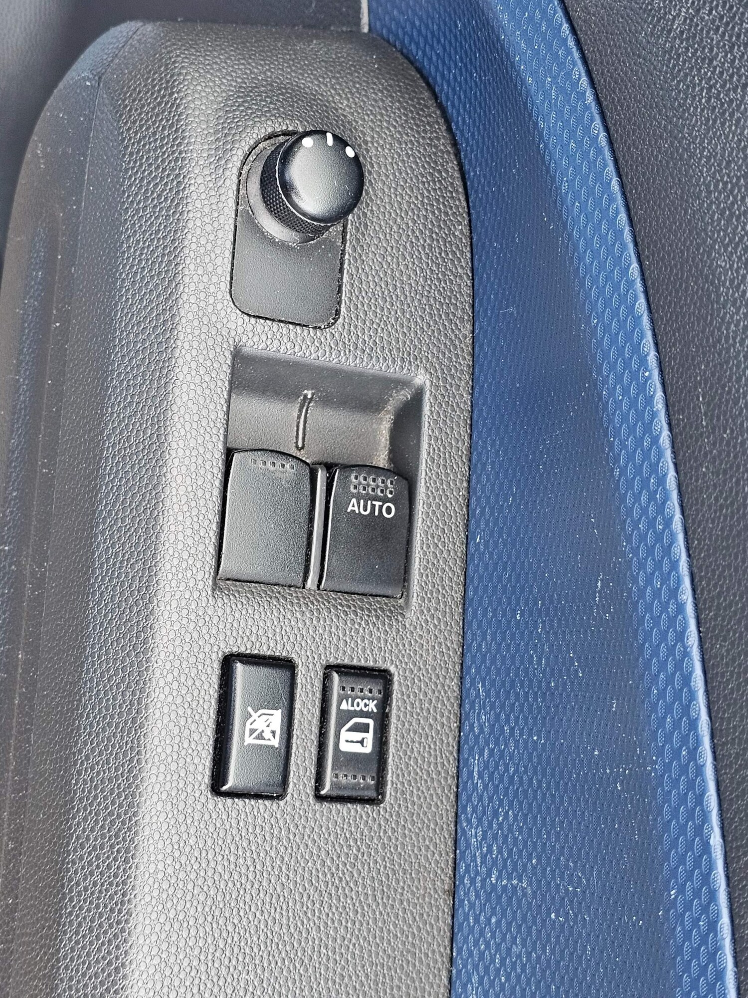 Vehicle 33