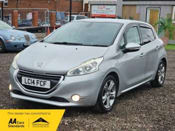 Used Peugeot 208 2014 for sale - 73473174: Photo