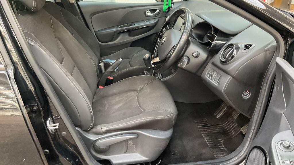 Used Renault Clio for sale - 78184280: Photo 7