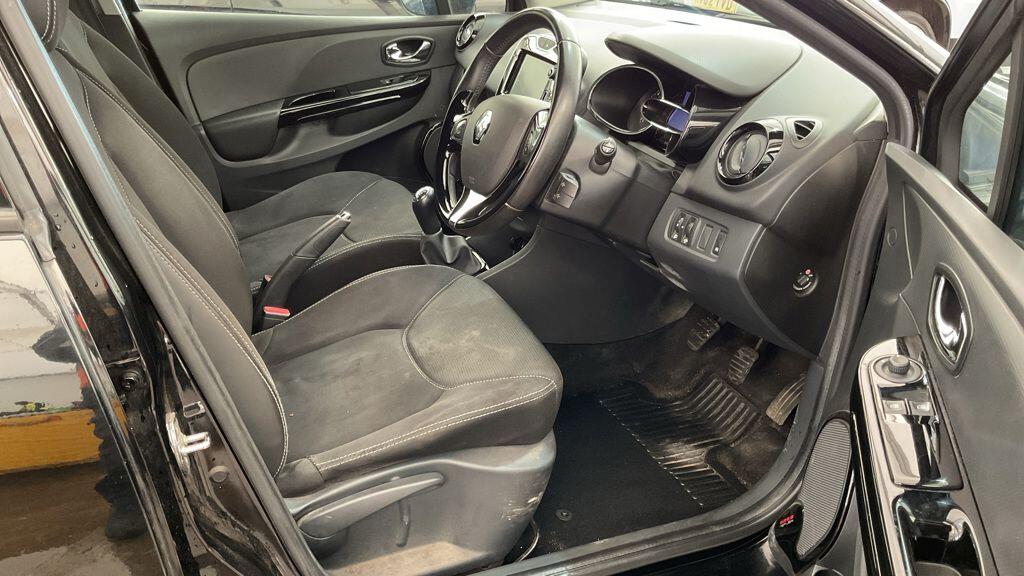 Used Renault Clio 2014 for sale - 77982566: Photo 4