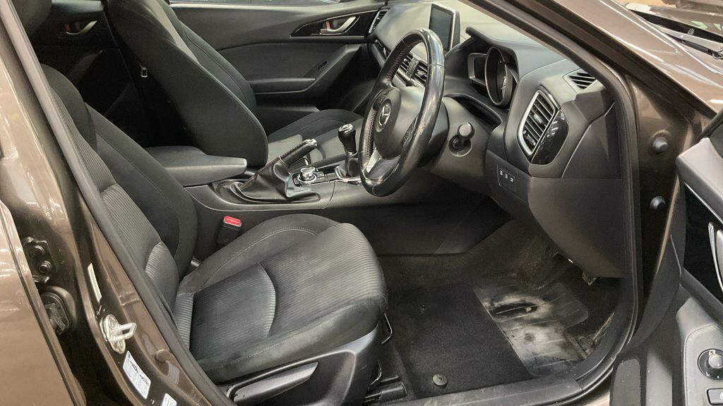 Used Mazda Mazda3 2016 for sale - 77174500: Photo 5