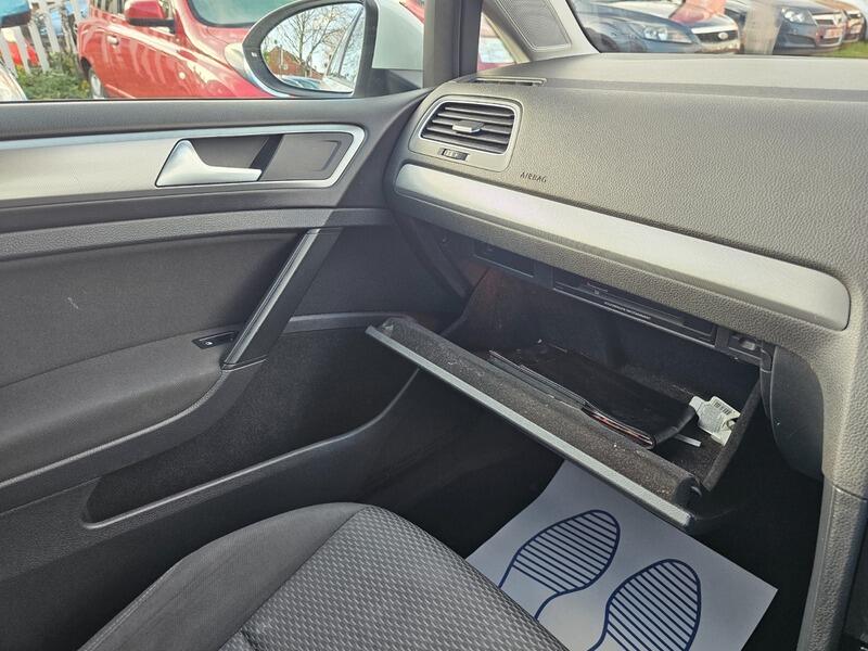 Used Volkswagen Golf 2017 for sale - 76759444: Photo 39