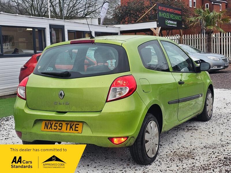 Used Renault Clio 2009 for sale - 77400699: Photo 5