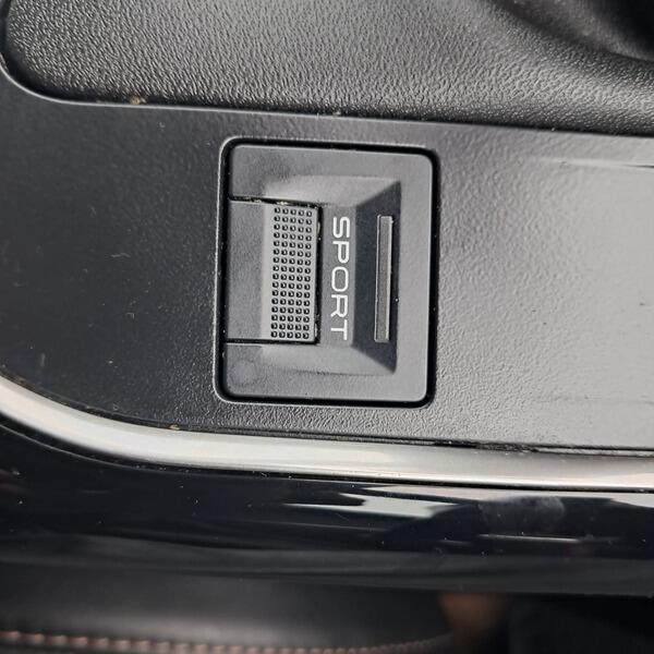Used Peugeot 3008 2017 for sale - 76247632: Photo 21