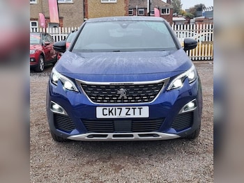 Used Peugeot 3008 2017 for sale - 76247632: Photo 2