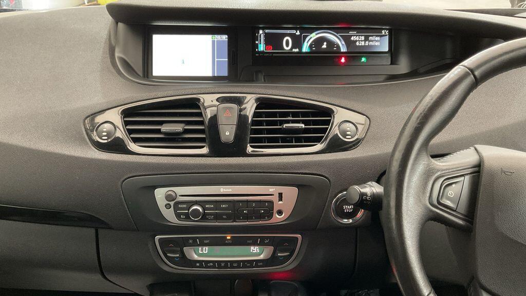 Used Renault Grand Scenic 2014 for sale - 77898446: Photo 3