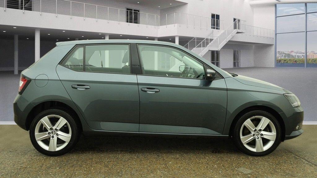 Used Skoda Fabia 2016 for sale - 77162946: Photo 4