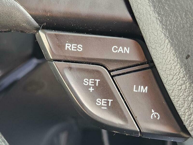 Used Ford Kuga 2018 for sale - 76409577: Photo 30