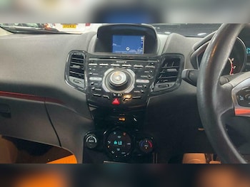 Used Ford Fiesta 2016 for sale - 79316067: Photo