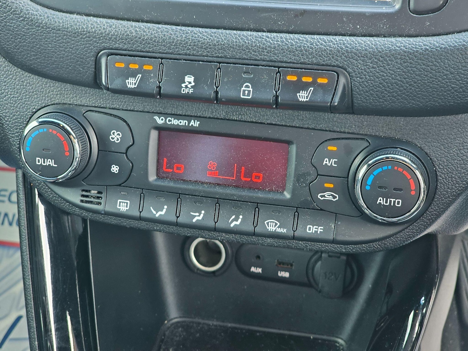 Used Kia Pro Ceed 2014 for sale - 76658298: Photo 17