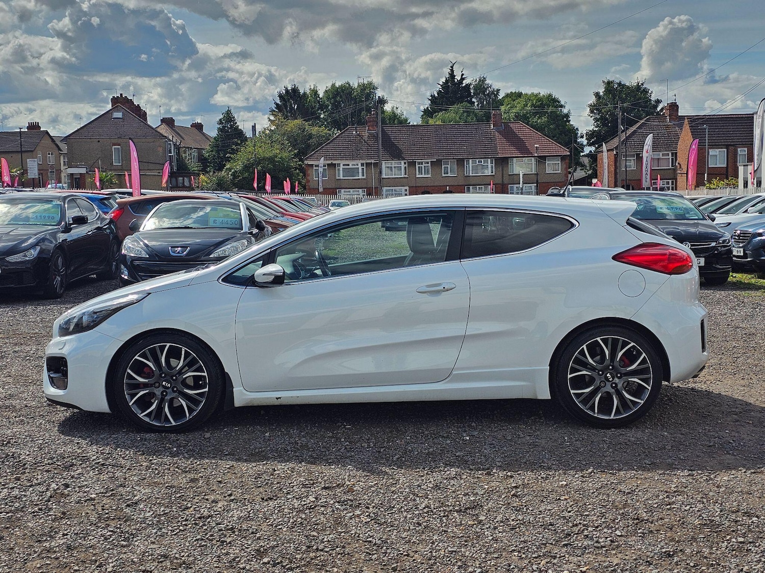 Used Kia Pro Ceed 2014 for sale - 76658298: Photo 6