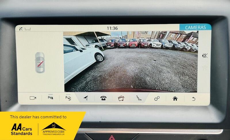 Used Jaguar E-Pace 2018 for sale - 77982405: Photo 4