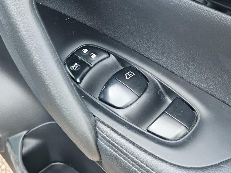 Used Nissan Qashqai 2016 for sale - 76990233: Photo 36