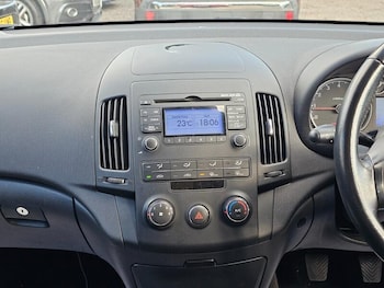 Used Hyundai i30 2010 for sale - 78892032: Photo