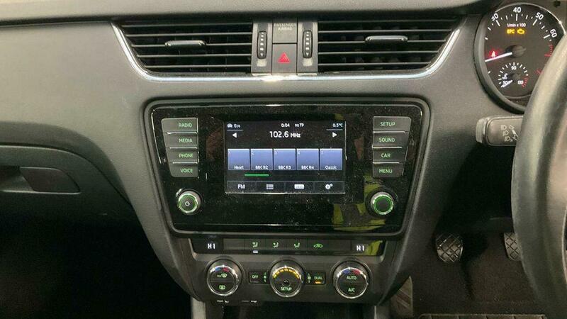 Used Skoda Octavia 2014 for sale - 77174497: Photo 8