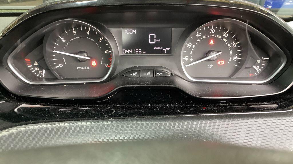 Used Peugeot 208 2015 for sale - 77839846: Photo 10