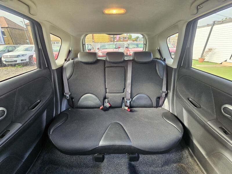 Used Nissan Note 2012 for sale - 76059292: Photo 15