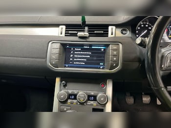 Used Land Rover Range Rover Evoque 2017 for sale - 79039448: Photo