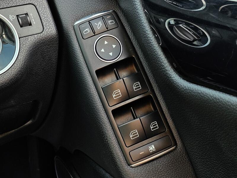 Used Mercedes-Benz C Class 2012 for sale - 77377473: Photo 29