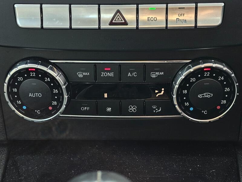 Used Mercedes-Benz C Class 2012 for sale - 77377473: Photo 35