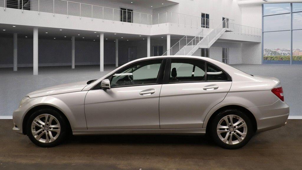 Used Mercedes-Benz C Class 2012 for sale - 77377473: Photo 7