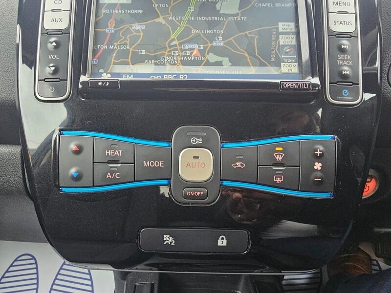 Used Nissan Leaf 2014 for sale - 76991637: Photo 18