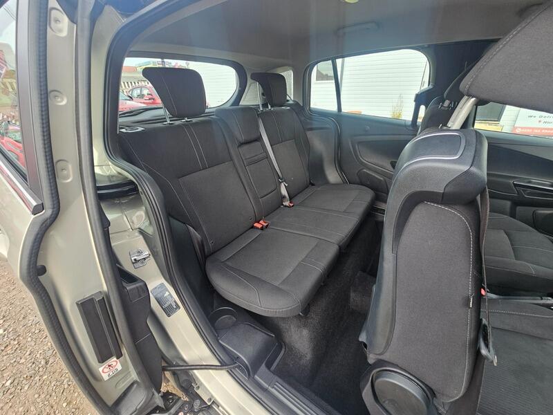 Used Ford B-MAX 2014 for sale - 76989244: Photo 11