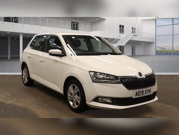 2019 (19) - 1.0 SE Euro 6 (s/s) 5dr