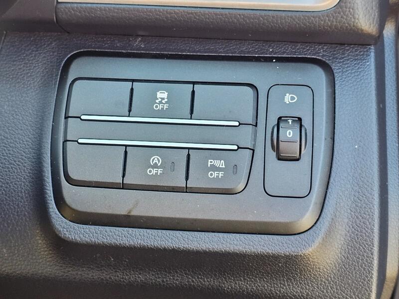 Used Ssangyong Tivoli 2015 for sale - 76988370: Photo 29