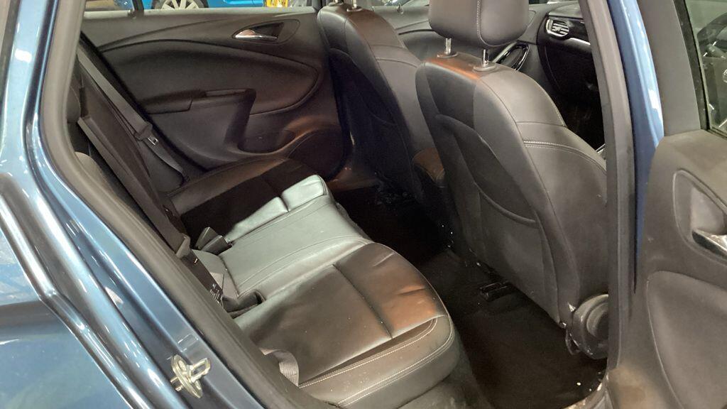 Used Vauxhall Astra 2017 for sale - 77510144: Photo 9