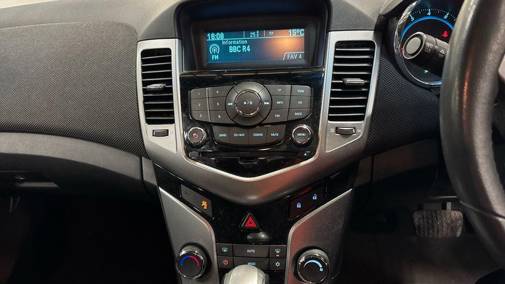 Used Chevrolet Cruze 2012 for sale - 77807930: Photo 3