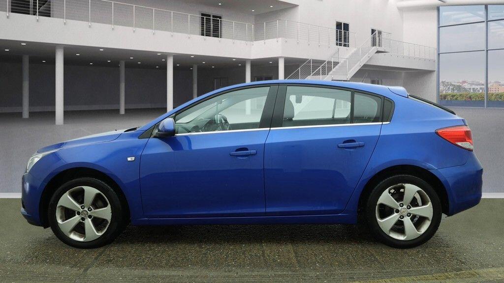 Used Chevrolet Cruze 2012 for sale - 77807930: Photo 7