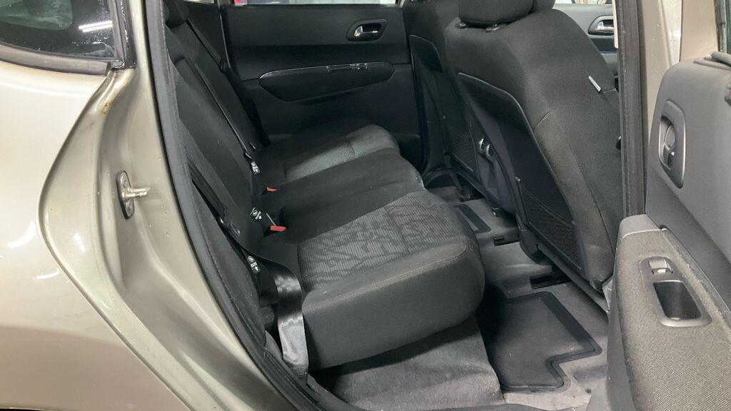 Used Peugeot 3008 2011 for sale - 77162750: Photo 10