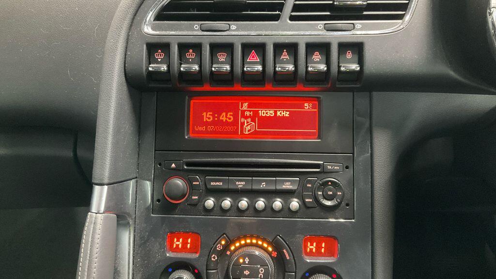 Used Peugeot 3008 2011 for sale - 77162750: Photo 5