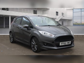 Used Ford Fiesta 2016 for sale - 76424885: Photo