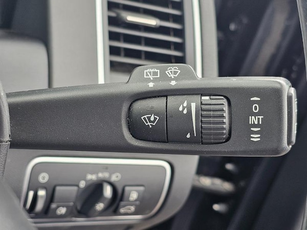 Used Volvo XC60 2014 for sale - 75060160: Photo 36