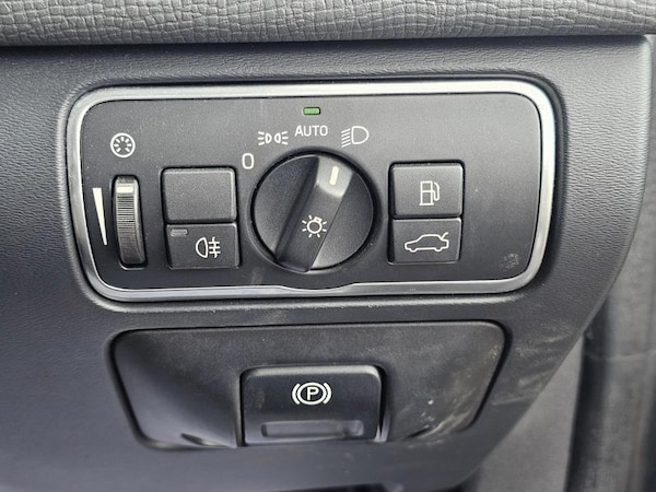 Used Volvo XC60 2014 for sale - 75060160: Photo 38