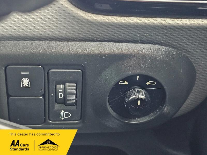 Used Citroen C4 Cactus for sale - 77671542: Photo 26